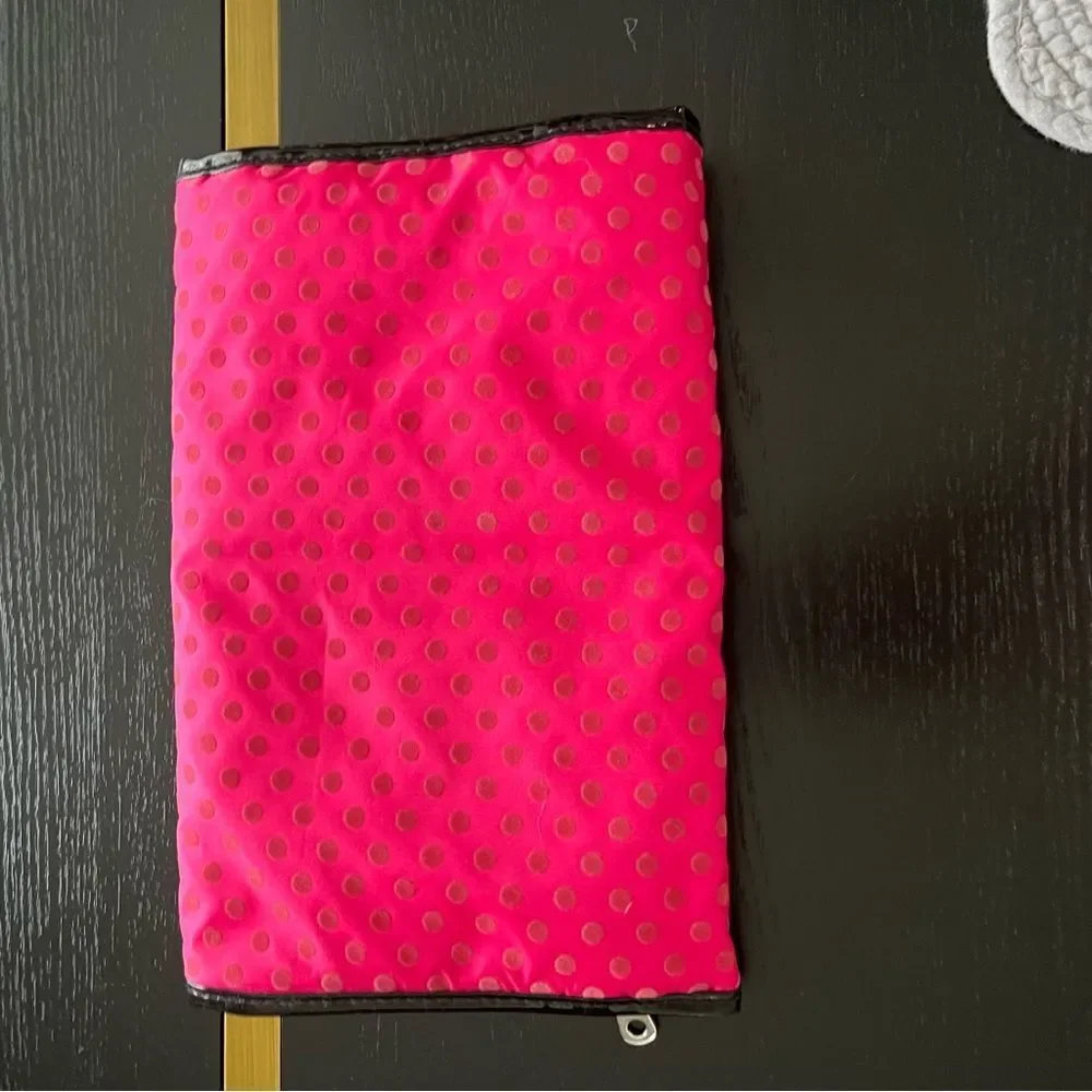 SOHO London Soho New York Pink Polka Dot Hanging Travel Makeup Bag Organizer EUC